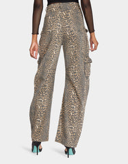 BARREL CARGO PANTS LEOPARD Women's Animal Print Pants