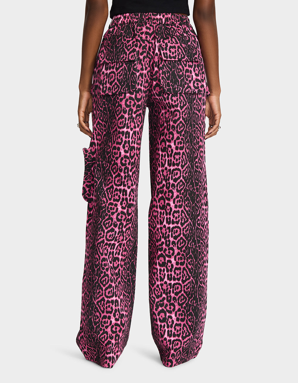 WILD IN PINK BUNDLE Women's Pink Leopard Cropped Jacket and Cargo Pant Set