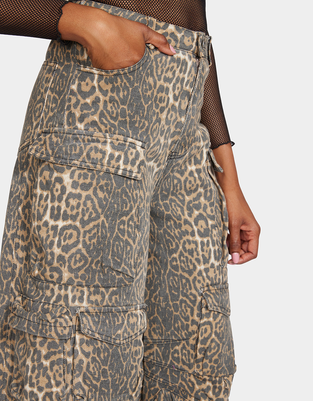 BARREL CARGO PANTS LEOPARD Women's Animal Print Pants