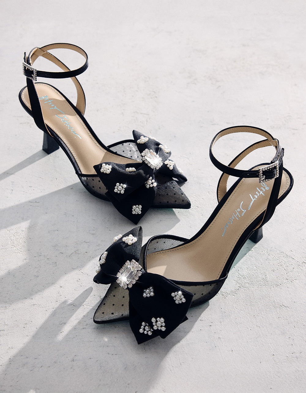 MARK BLACK Pointed-Toe Mesh Pump Rhinestone Bow Women's Heel